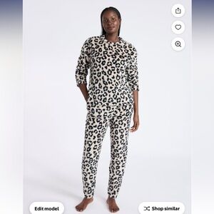 NWT Joyspun Women's Plush Pajama Set XL